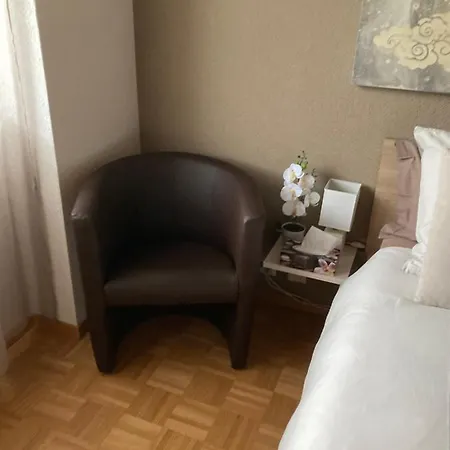 Les Balcons Du Rhone Quarto em Acomodações Particulares